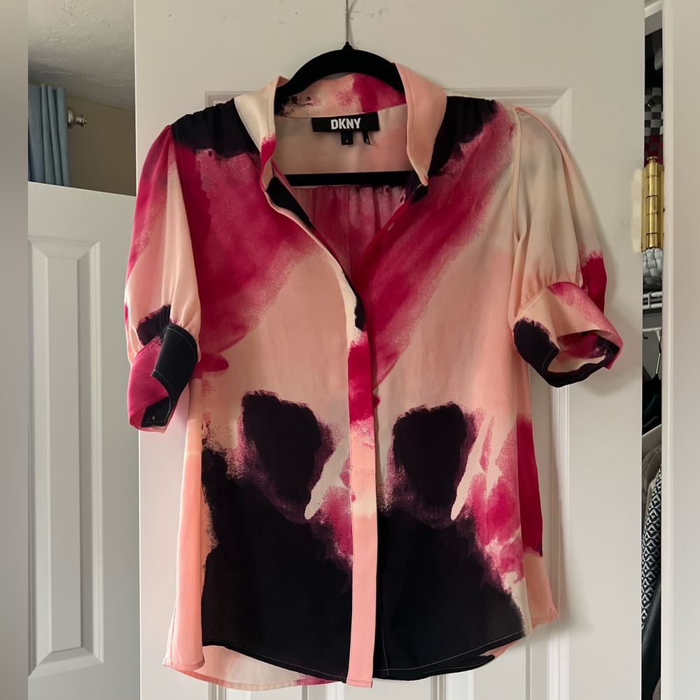 DKNY Colorful Top